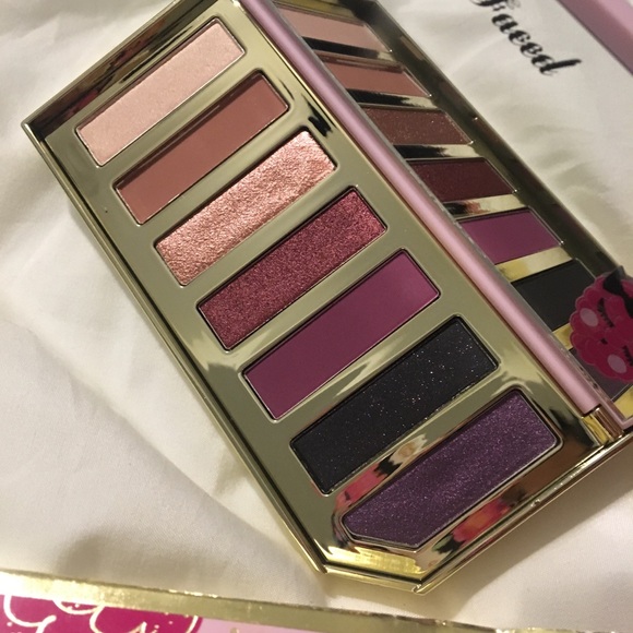 Too faced Tutti Frutti razzle dazzle berry - Picture 3 of 4